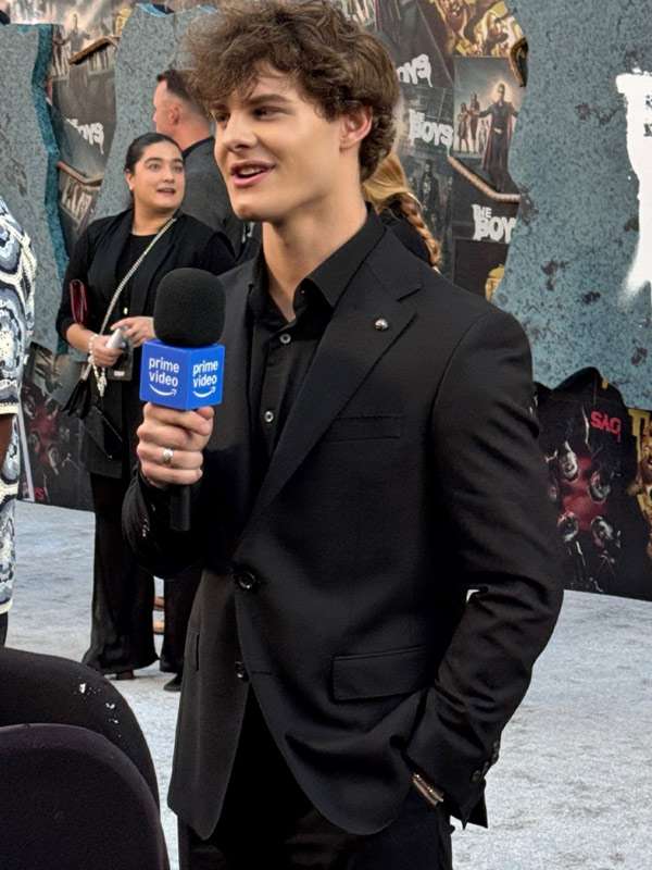 The Boys S05 Premiere Cameron Crovetti Blazer