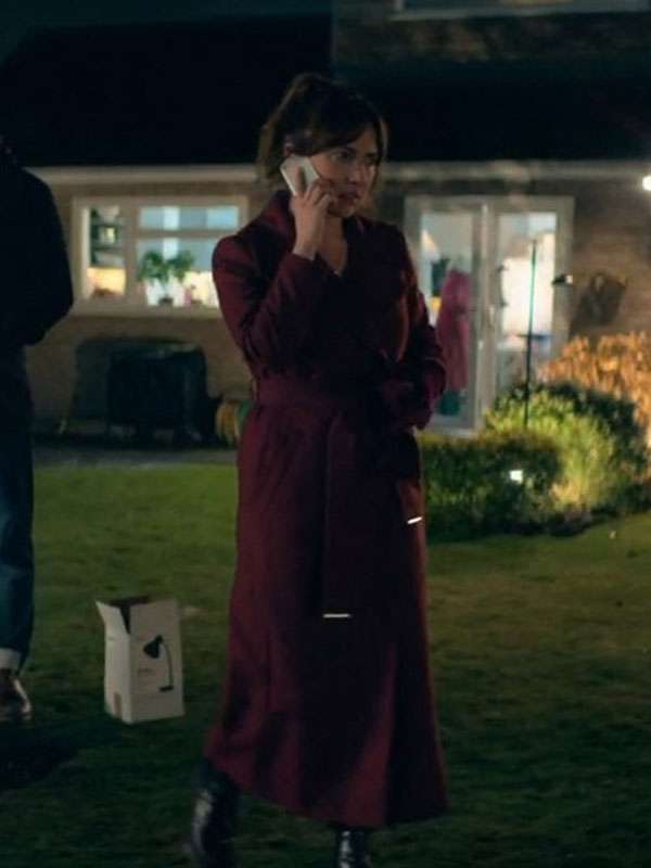 Trying S03 Esther Smith Burgundy Wool Coat