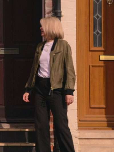 Trying S04 Sian Brooke Khaki Bomber Jacket
