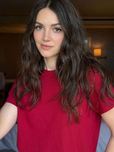 Ella Hunt NYC 2026 Red T-Shirt