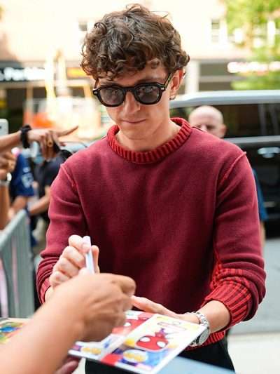 Spider-Man Tom Holland Red Sweatshirt