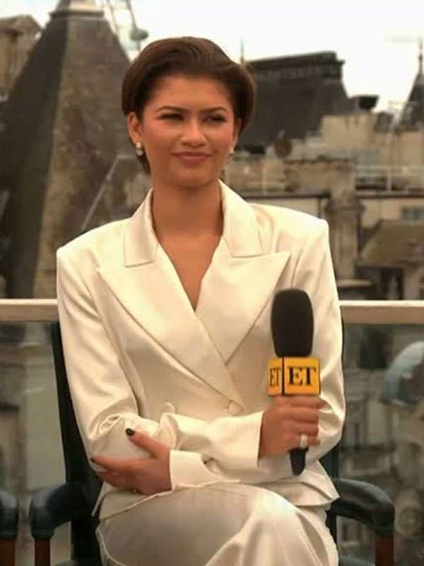 The Odyssey Premiere Zendaya White Blazer