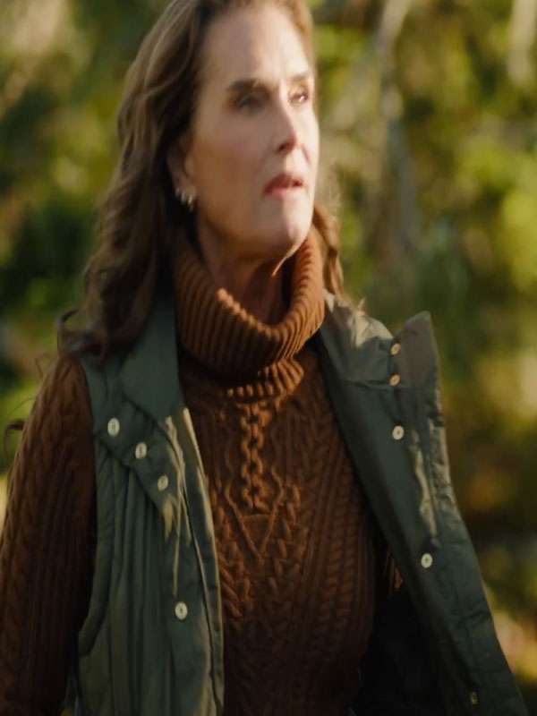 TV Series You're Killing Me Brooke Shields Green Cotton Vest
