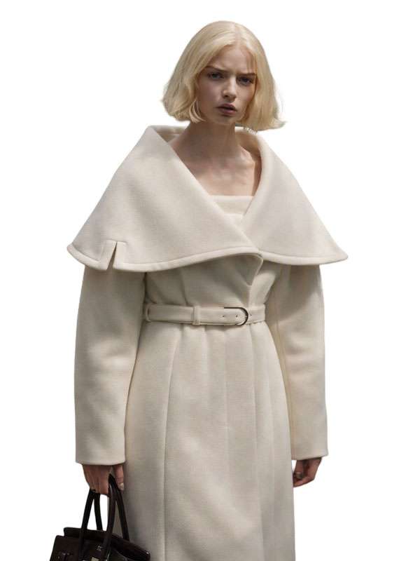 Lucky S01 Anya Taylor-Joy White Coat