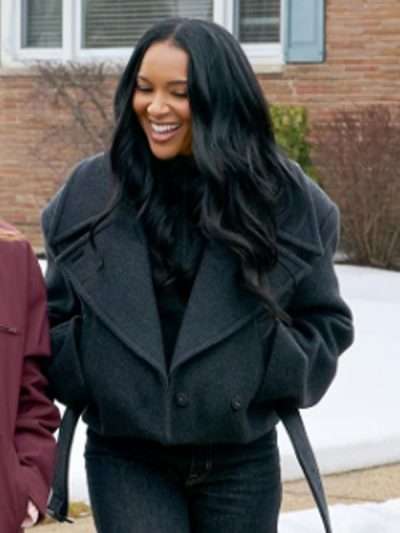 Lizzie Mathis Honest Renovations S04 Wool Peacoat
