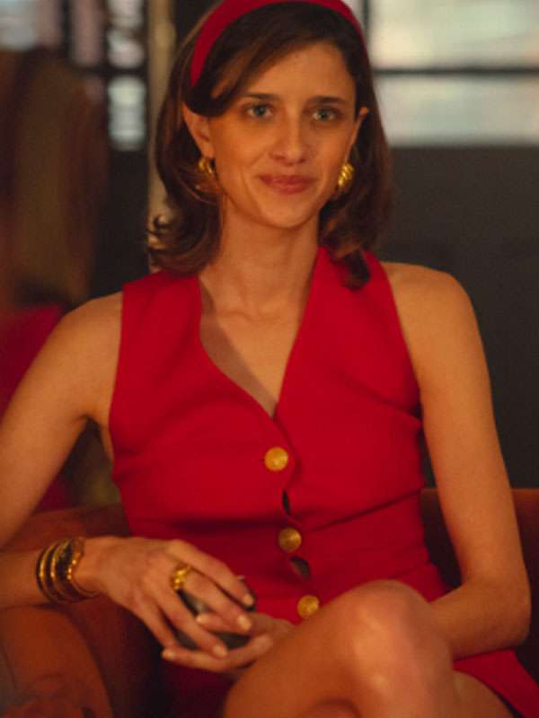 Benedetta Porcaroli The Gentlemen S02 Red Vest