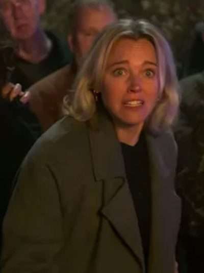 Karen van der Made The Perfect Lie S01 Grey Coat