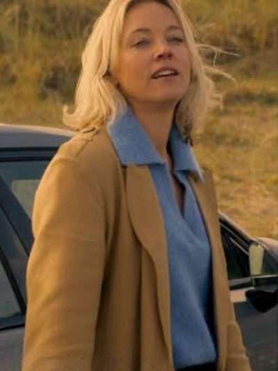 Karen van der Made The Perfect Lie S01 Beige Trench Coat