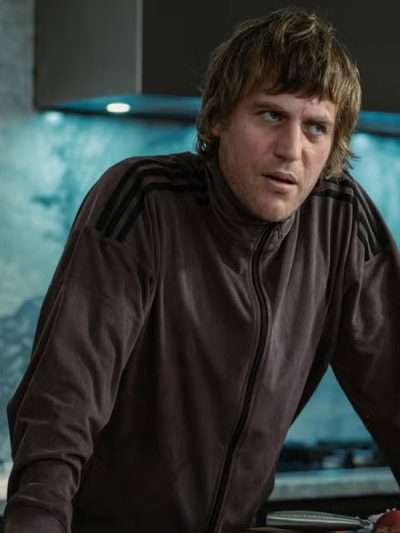 MobLand S02 Johnny Flynn Purple Tracksuit