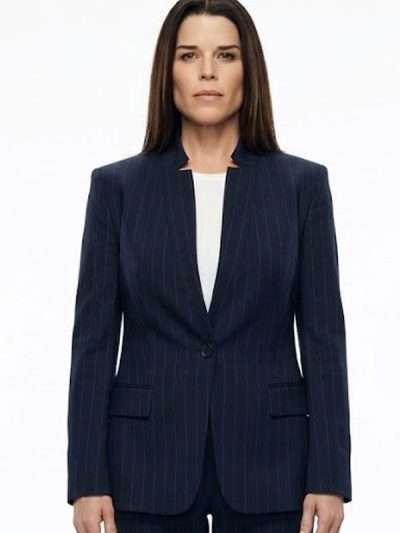 Black Doves S02 Cecile Pinstripe Blazer