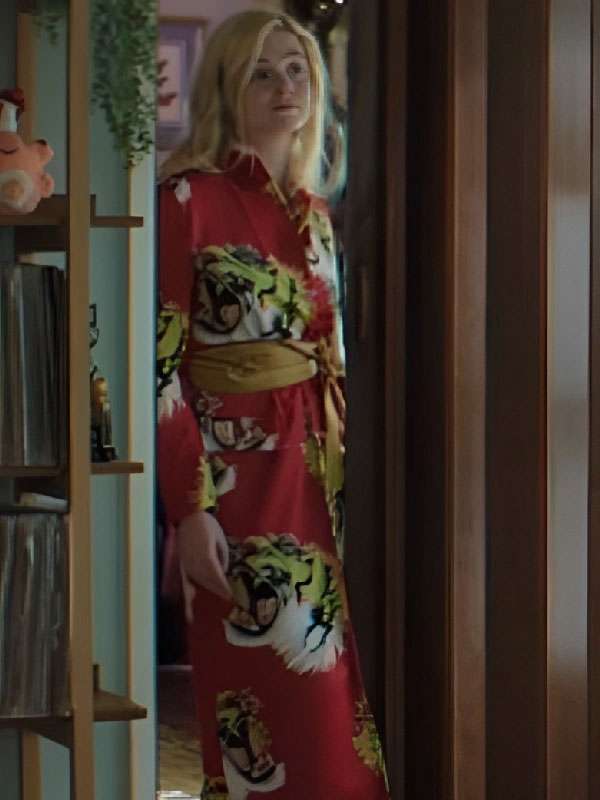 Elle Fanning Margos Got Money Troubles Tiger Robe
