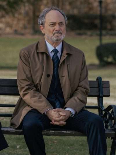 Tulsa King S04 Kevin Pollak Brown Coat