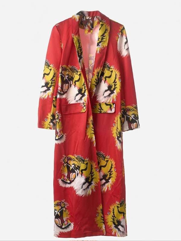 Elle Fanning Margos Got Money Troubles Tiger RRed obe